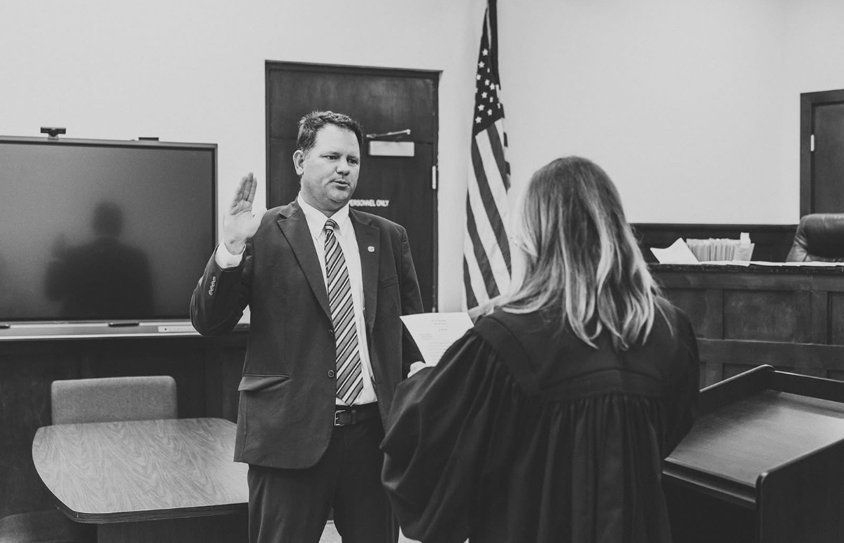 Bryan Hoss being sworn in as Red Bank City Judge